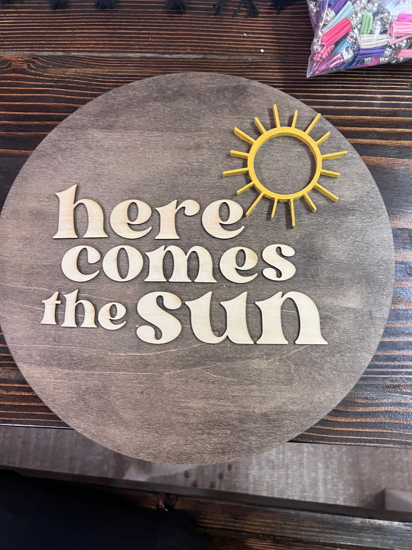 Mini round sign
